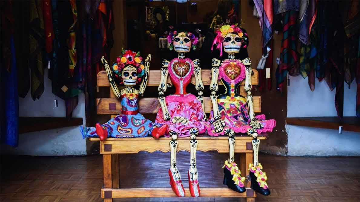 Mexican dolls.